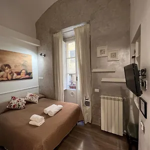 Marcelina Vaticans ** Rome